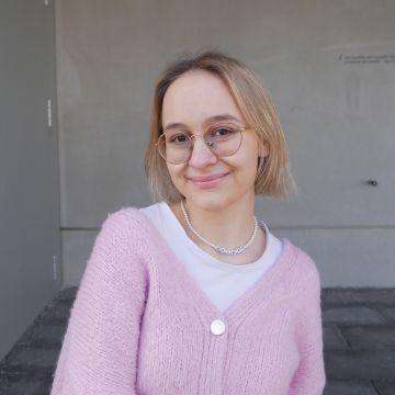 Hi, ich bin Emma Bayer.