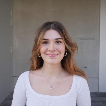 Lara Reinhardt Autorinnenbild