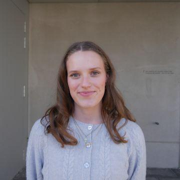 Lina Friesen Autorinnenbild