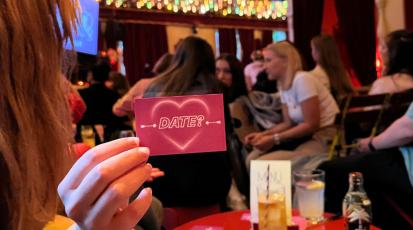 Karte auf der ,,Date?" steht
