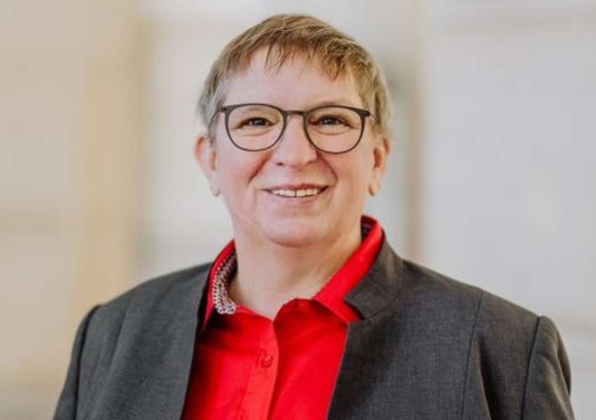 Ein Portrait von Monika Huesmann