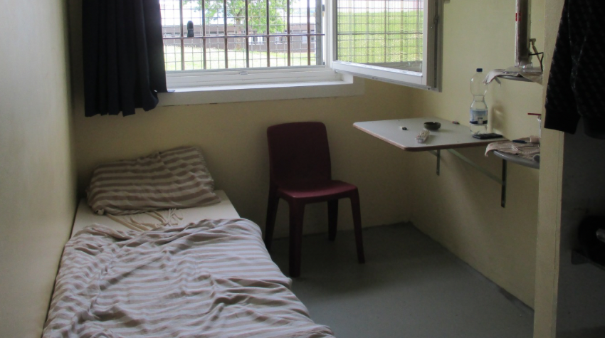 Eine Zelle in der JVA Adelsheim. 