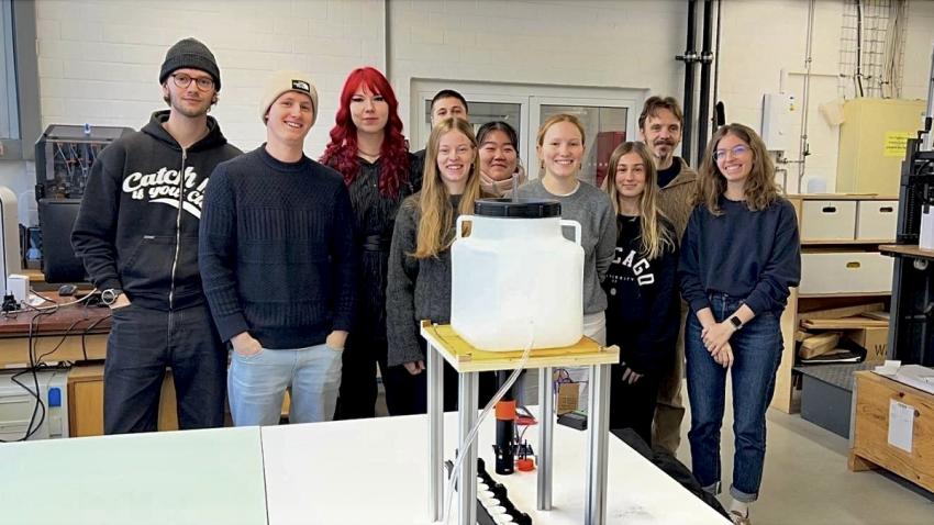 Die Projektgruppe besteht aus Studierenden aus dem Studiengang Verpackungstechnik und Technisches Design und Produktmanagement