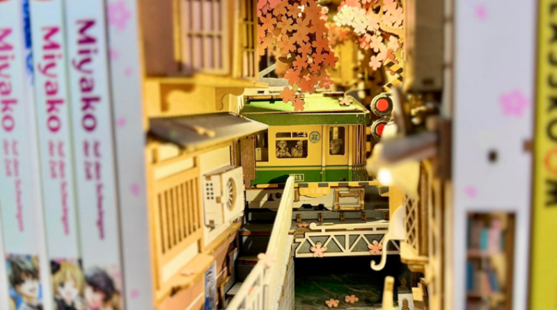 Eine 3D-Dekoration für das eigene Bücher-Regal inmitten von Mangas