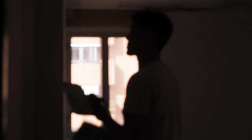 Die Silhouette des Protagonisten Nico.